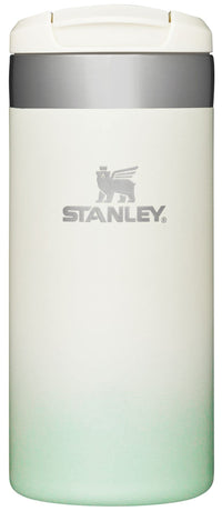 Stanley AeroLight Transit Bottle 20 oz | Locking Drink Through Lid | Leak Resistant Water Bottle or Coffee Travel Mug | Lightweight Insulated Stainless Steel | BPA - Free | Black - 7DAY'S
