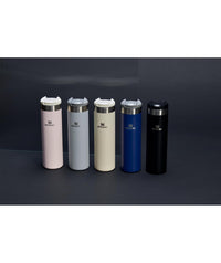 Stanley AeroLight Transit Bottle 20 oz | Locking Drink Through Lid | Leak Resistant Water Bottle or Coffee Travel Mug | Lightweight Insulated Stainless Steel | BPA - Free | Black - 7DAY'S