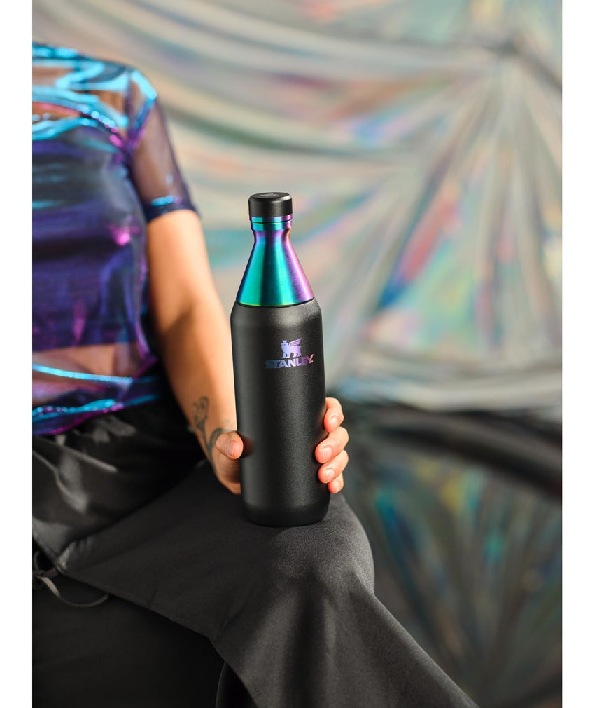 STANLEY All Day Slim Bottle 20 - 34 OZ | Twist off Lid with Leakproof Seal | Slim Design for Travel & Gym | Insulated Stainless Steel | BPA - Free - 7DAY'S